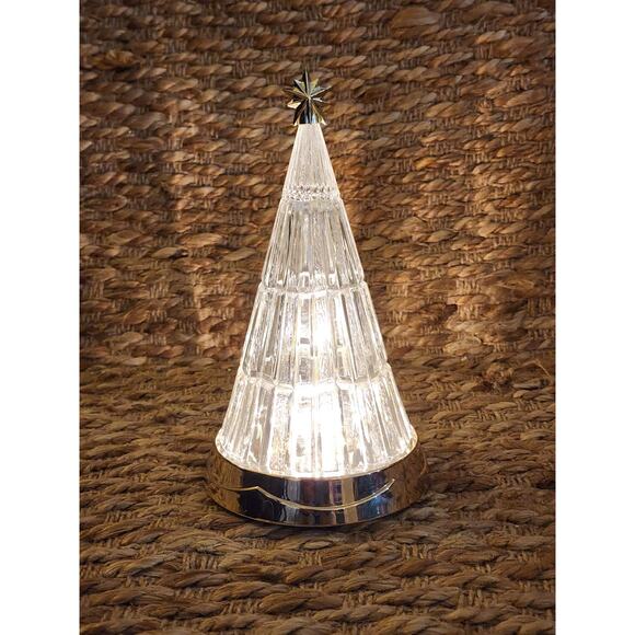 Vintage Holiday Elegance 9” 24% Fine Lead Crystal Light Up Christmas Tree - Picture 2 of 10